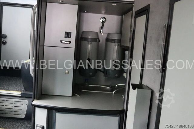 Podwójny pokład Neoplan Skyliner L New Model / P06 / TDX27 Astromega / ...
