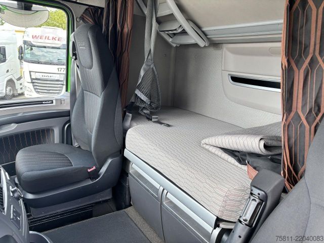 Volumen SZM DAF XF 450 FT SSC MEGA / LOW DECK + HUBKUPPLUNG ZV