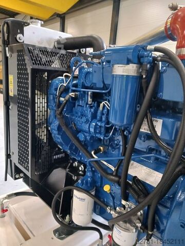 Agregate FG Wilson P110-3 - 110 kVA Open Genset - DPX-16008-O