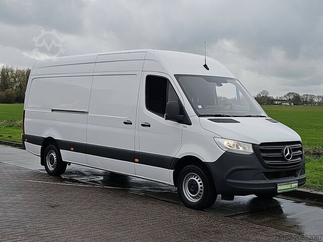 High-roof van MERCEDES-BENZ SPRINTER 315 L3H2 Mbux Airco Eur6