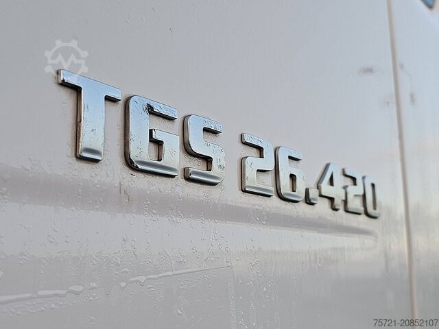 Containertransport (portaalarmsysteem) MAN 26.420 TGS MEILLER AK 16 NT