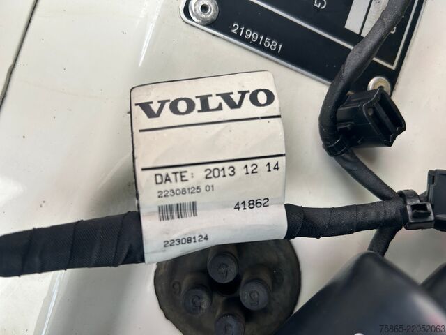 Standaard-SZM Volvo FH 460 Globetrotter / 771 dkm / Tacho V2 / 2 Ta...