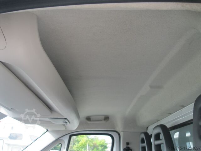 Yük kaldırma asansörlü panelvan Citroen Jumper