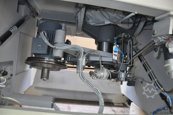 Fresadora de eixo basculante 2x 45 graus Martin T26