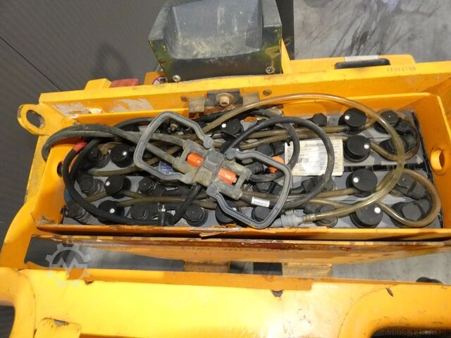 Fodgængerstabler Jungheinrich EJC 225 G 115