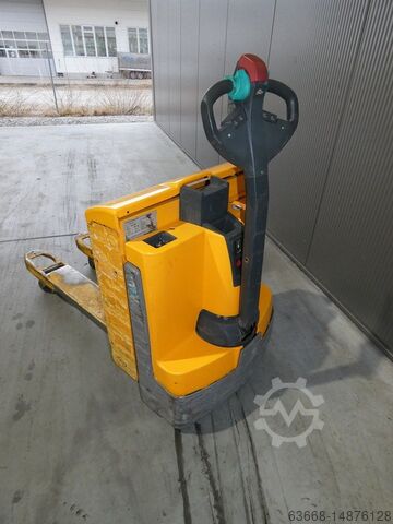 Empilhador de pedestres Jungheinrich EJE 116