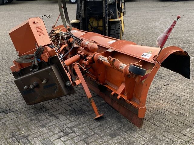 Lame de déneigement Assaloni + snow shovel AC5565