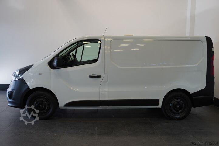 Dobozos kisteherautó Opel Vivaro 1.6 CDTI 145PK EURO 6 - Airco - Navi - C...