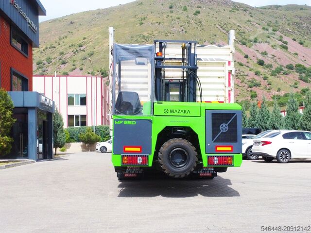  Mazaka Heavy Industry MF25D TRUCK MOUNTED FORKLIFT