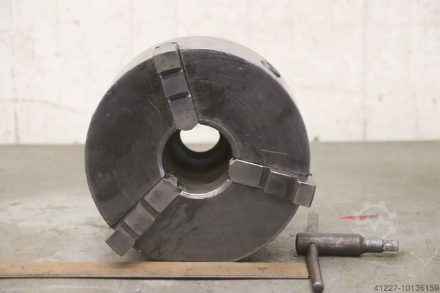 Tre-kæbe chuck unbekannt Ø 195 mm