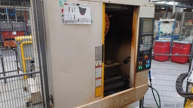 Centro de maquinação vertical FANUC ROBODRILL Alpha-T21iFa