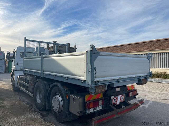 Kampós konténer CONTAINER SCARRABILE NUOVO A PIANALE CON SPONDE