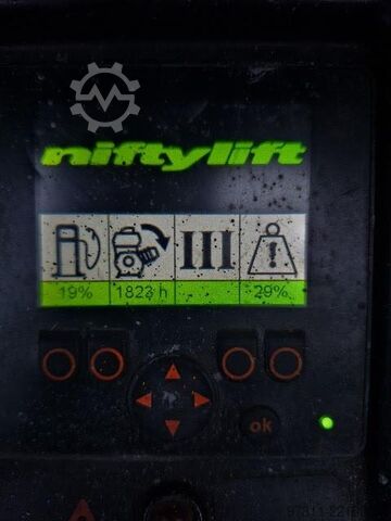 Piattaforma di lavoro telescopica articolata Niftylift HR28 HYBRID 4X4