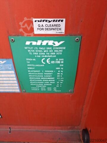 Piattaforma di lavoro telescopica articolata Niftylift HR28 HYBRID 4X4