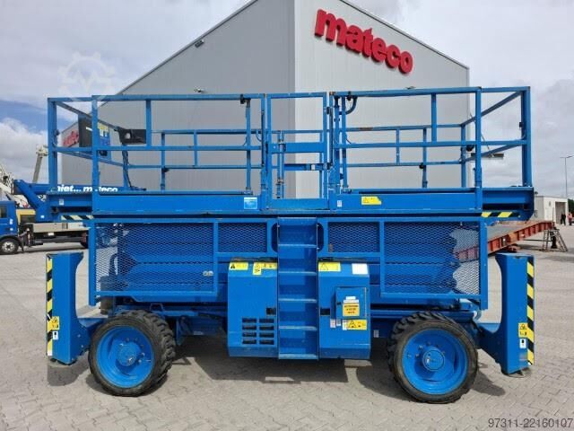 Schaarlift Genie GS-4390 RT