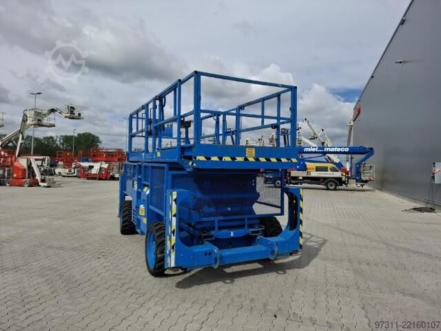 Schaarlift Genie GS-4390 RT