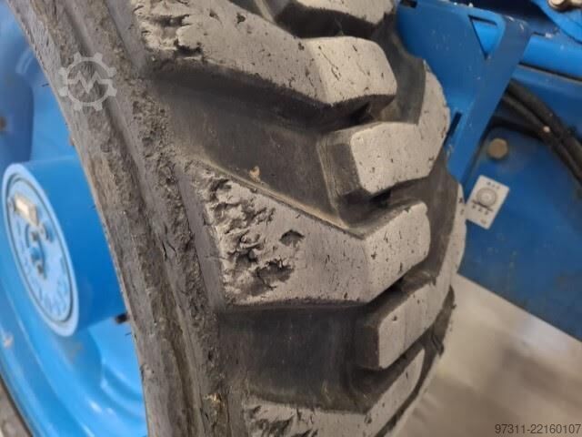 Ascensore a forbice Genie GS-4390 RT