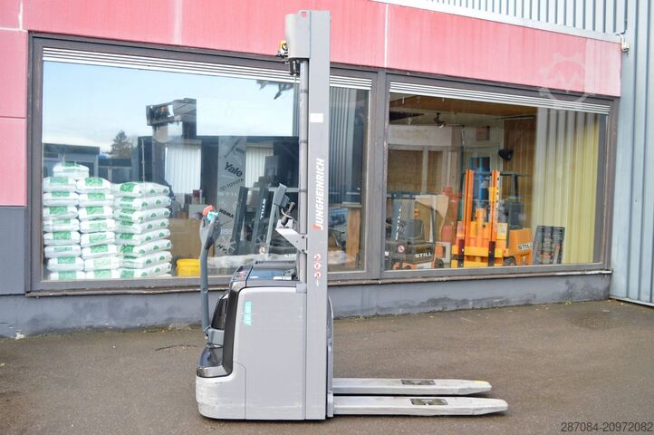 Ruční vysokozdvižný vozík Jungheinrich EJC 216