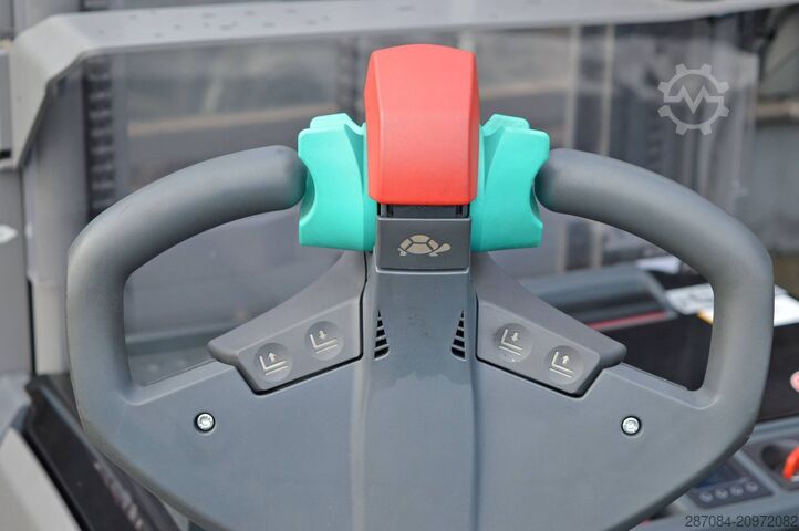 Ruční vysokozdvižný vozík Jungheinrich EJC 216