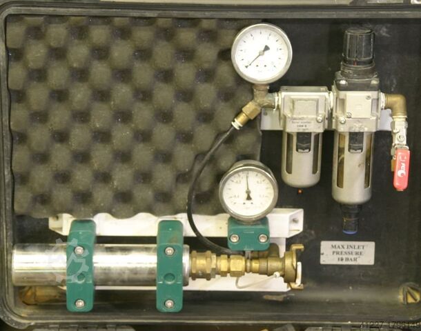 Portable oxygen breathing device HYTECH portable Oxygen Breathing System