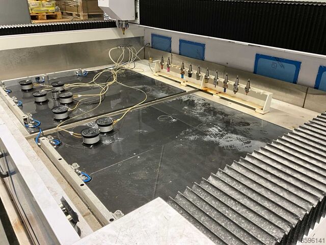 4 axis stone CNC machine for edge finishing Igolden 02P-X6E