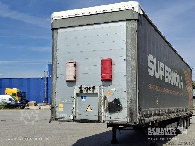 Öppen semitrailer med kapell Schmitz Cargobull Curtainsider Mega