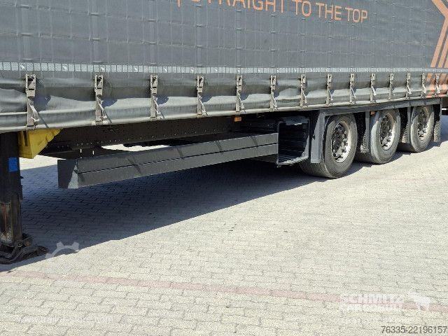 Öppen semitrailer med kapell Schmitz Cargobull Curtainsider Mega
