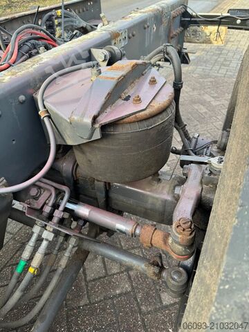  DAF CF 440 6 x 2 Naloopas -  stuuras