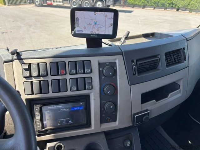 Autolaadkraan VOLVO FL12.240L-KOFFER-WERKSTATTWAGEN-KRAN HIAB-163TKM