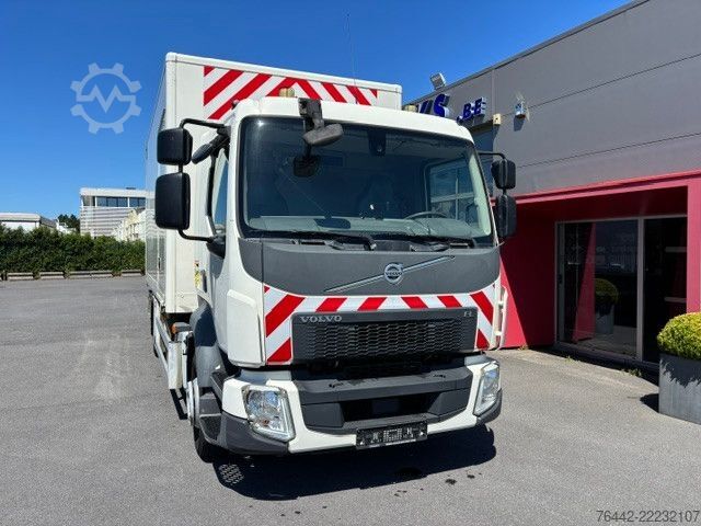 Autolaadkraan VOLVO FL12.240L-KOFFER-WERKSTATTWAGEN-KRAN HIAB-163TKM