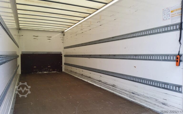 Koffer Renault D (Verhuur VMT) SERIE 250.14 - ACC. - 05-BTT-5 ...
