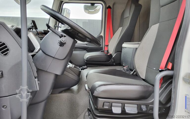Koffer Renault D (Verhuur VMT) SERIE 250.14 - ACC. - 05-BTT-5 ...
