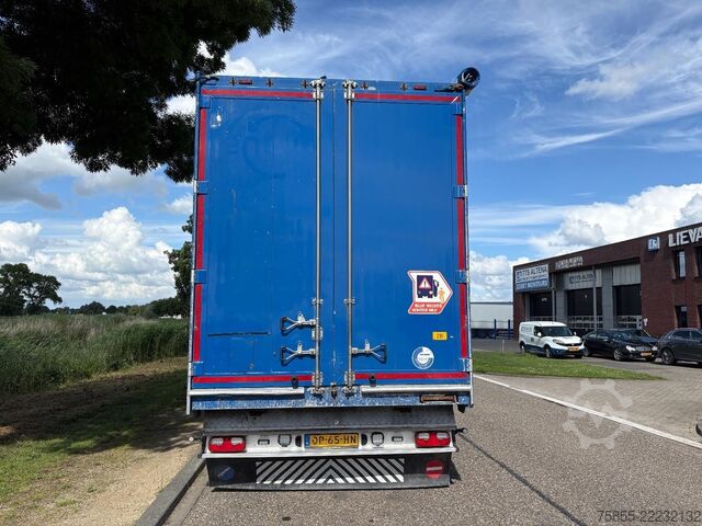 Rörligt golv kraker CF-200 92M3 / SAF Disc / NL Trailer