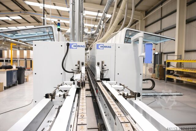 FORMAAT EN RANDAFWERKING STRASS SOFTFORM HOMAG + MAHROS KFL 620 SOFTFORMING + Brush AUTOMATION