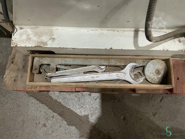 Machine de perçage Pade EV 25