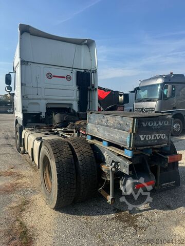 Tractora standard DAF XF 105-460 SSC TRATTORE STRADALE