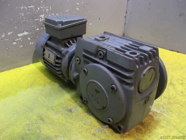 Κινητήρας γραναζιού 0,25 kW 54 rpm SEW-EURODRIVE S40D71C-4