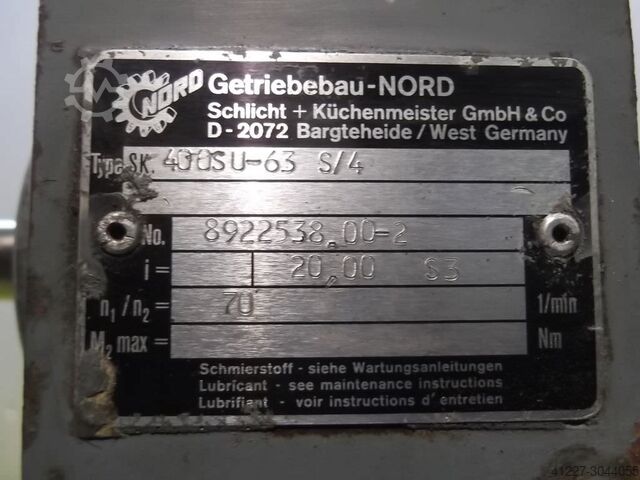 Motoréducteur 0,12 kW 70 tr/min Nord SK400SU-63S/4