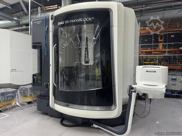 CNC - Centro de maquinação - Universal DMG MORI DMU 95 monoBlock