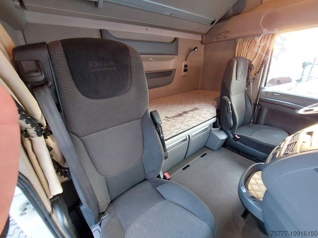 Ladbil med presenning DAF XF106-460 SSC -96m³-LBW-Durchlader-Lenkachse