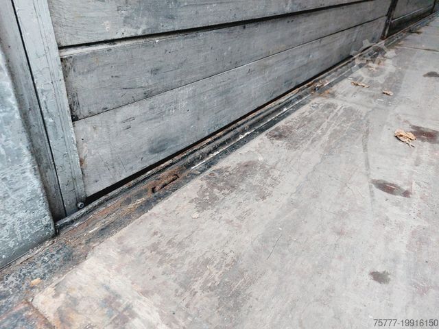 Flaklastbil med kapell DAF XF106-460 SSC -96m³-LBW-Durchlader-Lenkachse