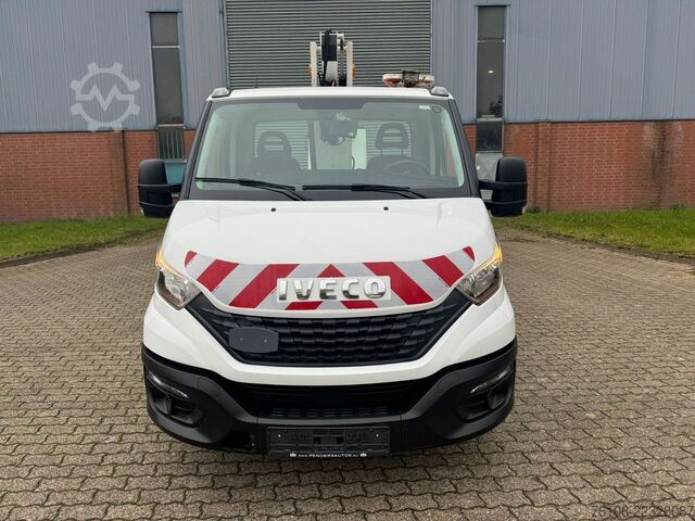 Piattaforma aerea montata su camion IVECO Daily 35S14 Hubarbeitsbühne Versalift 11,2 Meter