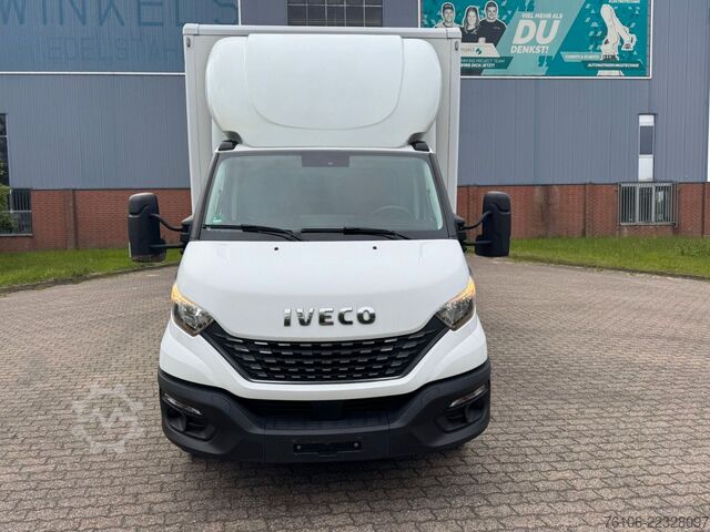 Furgoneta caja IVECO Daily 72C18 Hi Matic Koffer mit Ladebordwand