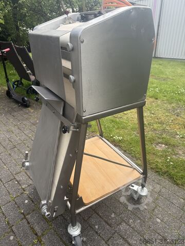 Kapucnis mosogatógép áttolható ERKA WMB 30 Hörnchenwickelmaschine