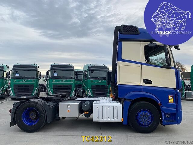 Opasne materije Mercedes-Benz Actros 1845