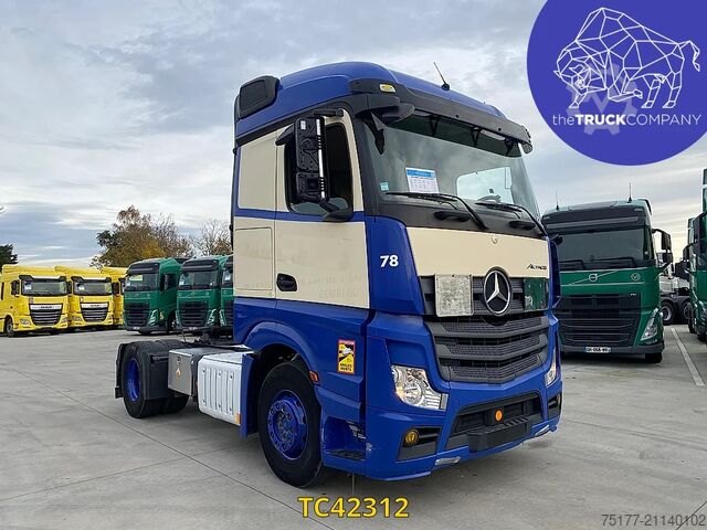 Opasne materije Mercedes-Benz Actros 1845