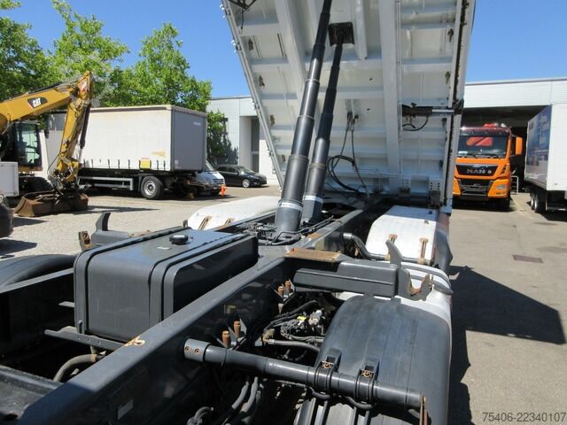 Camion ribaltabile trilaterale daf CF480 Dreiseitenkipper Bordmatic