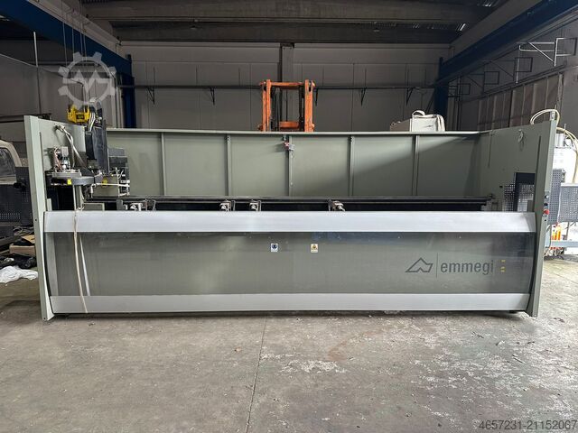 Centrum obróbcze CNC Emmegi PHANTOMATIC Emmegi PHANTOMATIC T3 A