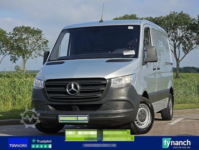 Camioneta familiar de techo alto MERCEDES-BENZ SPRINTER 311 L1H1 2xZijdeur Mbiux