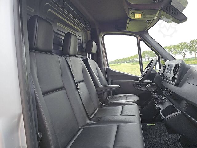  MERCEDES-BENZ SPRINTER 311 L1H1 2xZijdeur Mbux!